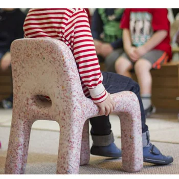 כסאות פלסטיק שולחן נורדי להגנת הסביבה נעליים שינוי צואה ההגירה חיצוני קטן הספסל כסאות ספות הסלון.