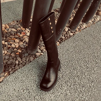 Heihaian אביר מגפי סתיו/חורף 2023 חדש בסגנון רטרו אופנה מגפיים גבוהים מתכתי ליפות עגולות הבוהן מגפי נשים